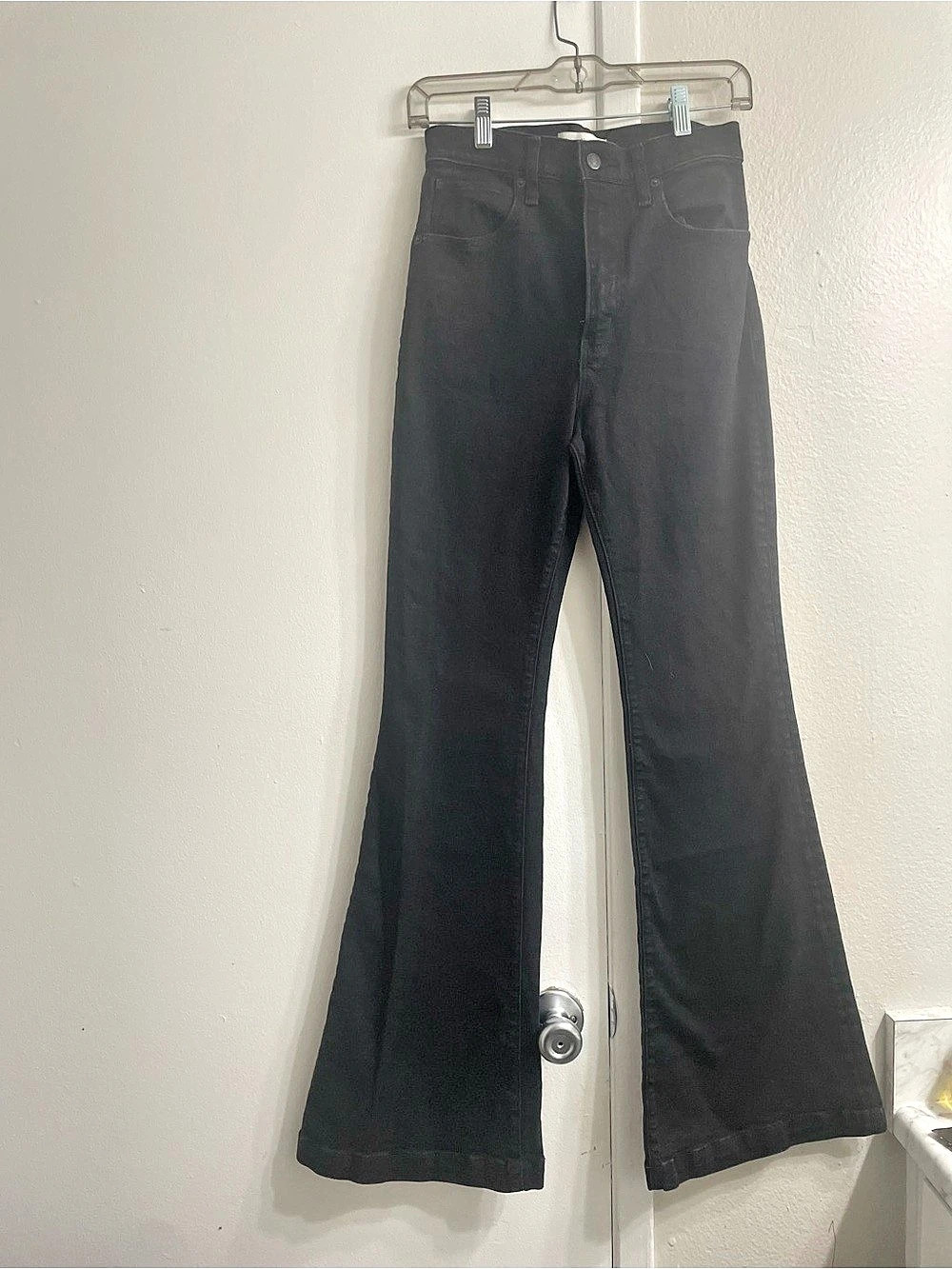 Abercrombie & Fitch The Flare Ultra High Rise Flare Jeans in Black Waist 27 Like